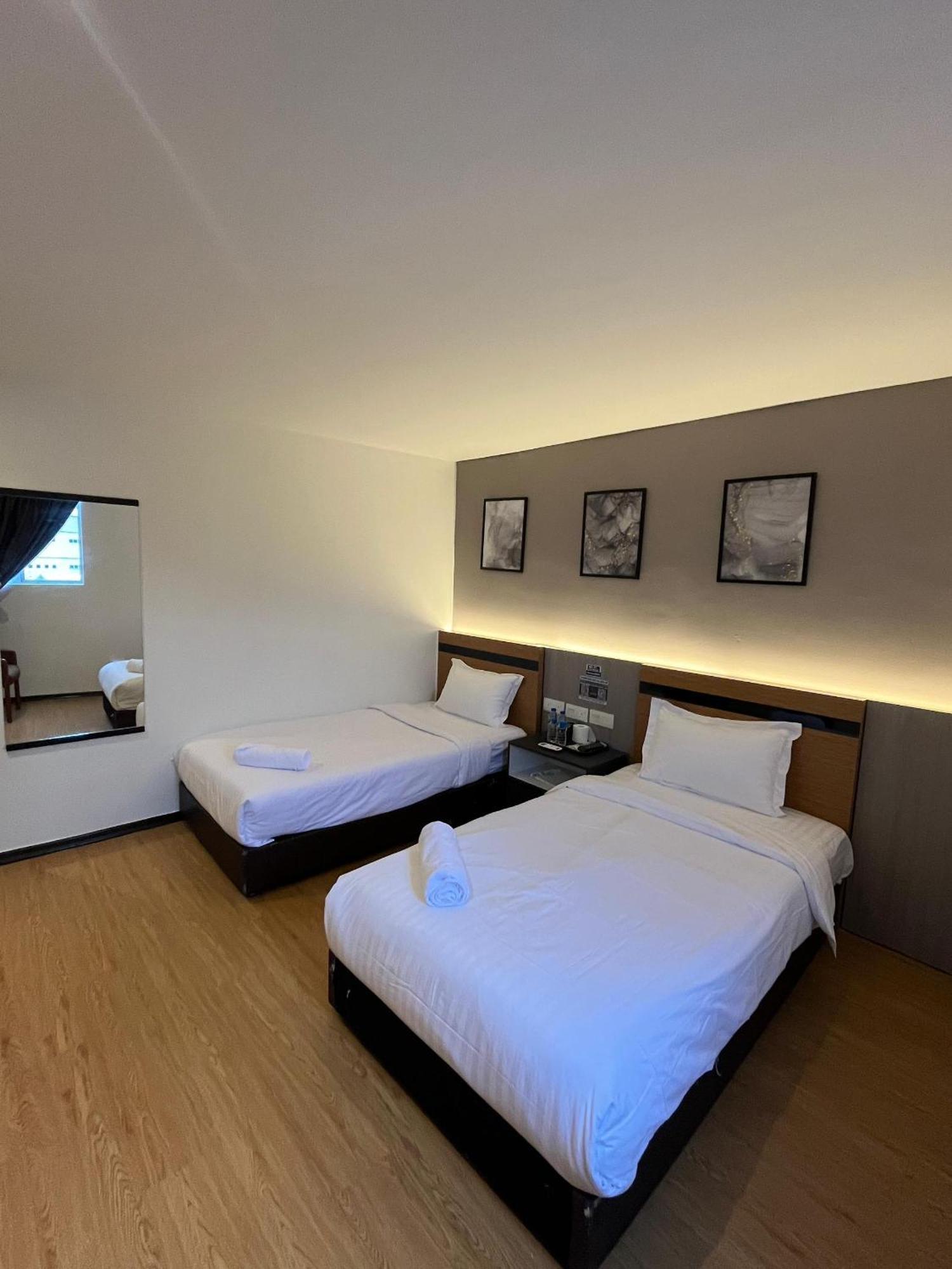 Havona Hotel - Bandar Putra Kulai - Self Check-In Kültér fotó